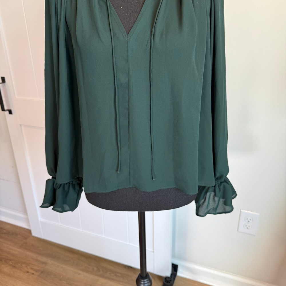 NWT Madewell Ruffle Neck Tie Front Top Dark Green NT356 Small - Picture 3 of 8